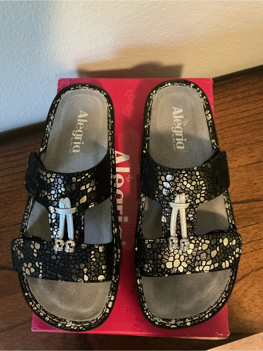 Alegria Women’s Black Pewter Mosaic Slide Sandals